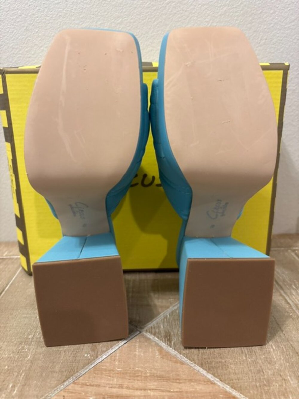 NEW Circus NY Marlie Calypso Blue Heeled Sandals Women’s 8 - Picture 6 of 6